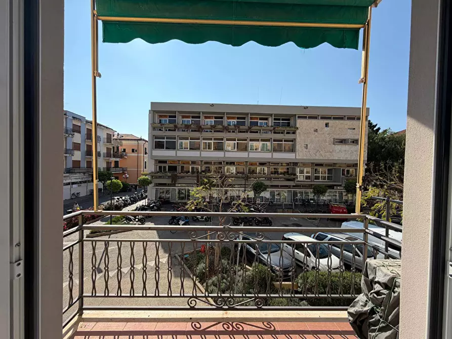 Immagine 12 di Appartamento in vendita  in Piazza Giuseppe Maglione 10 a Diano Marina