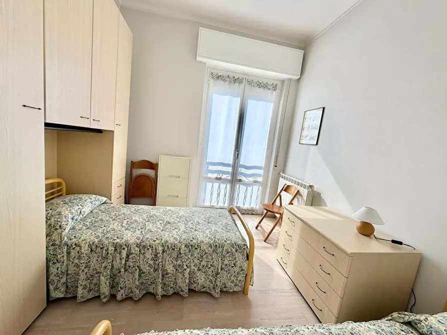 Immagine 16 di Appartamento in vendita  in Piazza Giuseppe Maglione 10 a Diano Marina