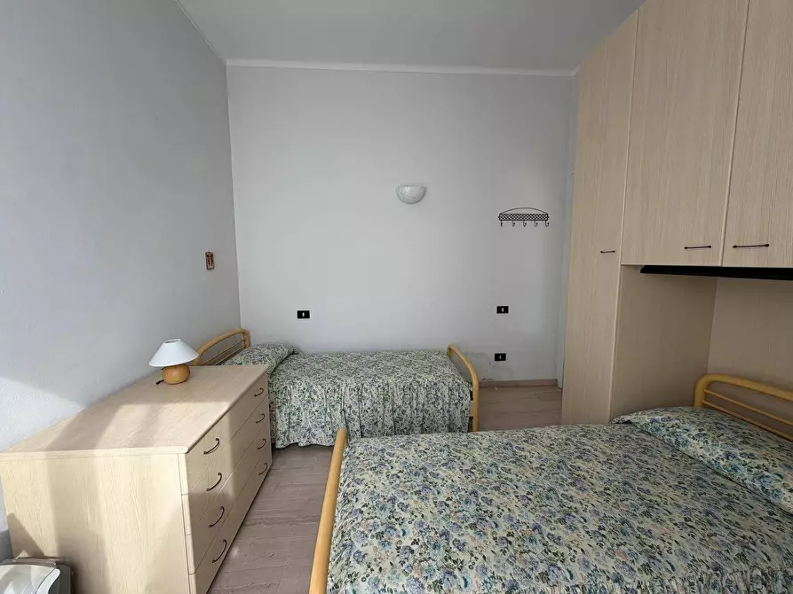 Immagine 18 di Appartamento in vendita  in Piazza Giuseppe Maglione 10 a Diano Marina