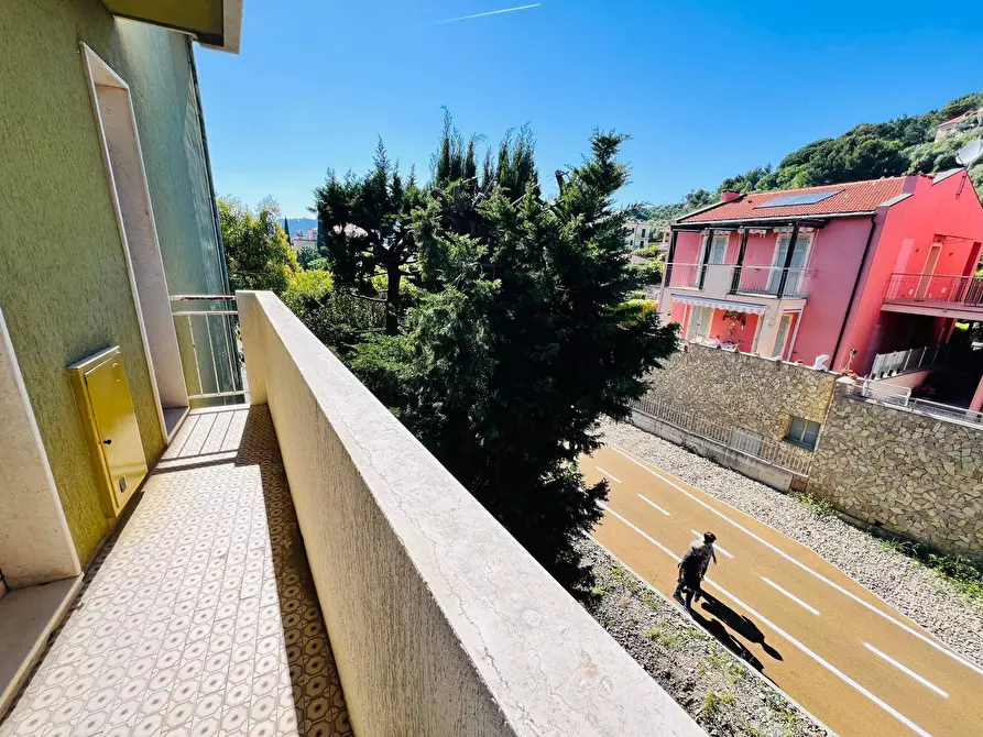 Immagine 11 di Appartamento in vendita  in piazza Rossini 12 a San Bartolomeo Al Mare