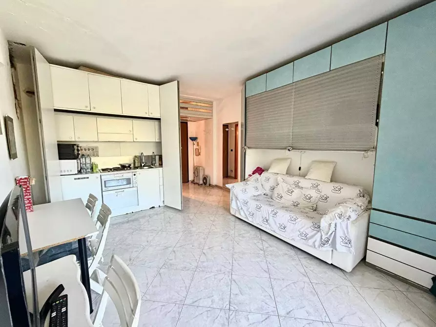 Immagine 6 di Appartamento in vendita  in Via Panizzi 20 a San Remo
