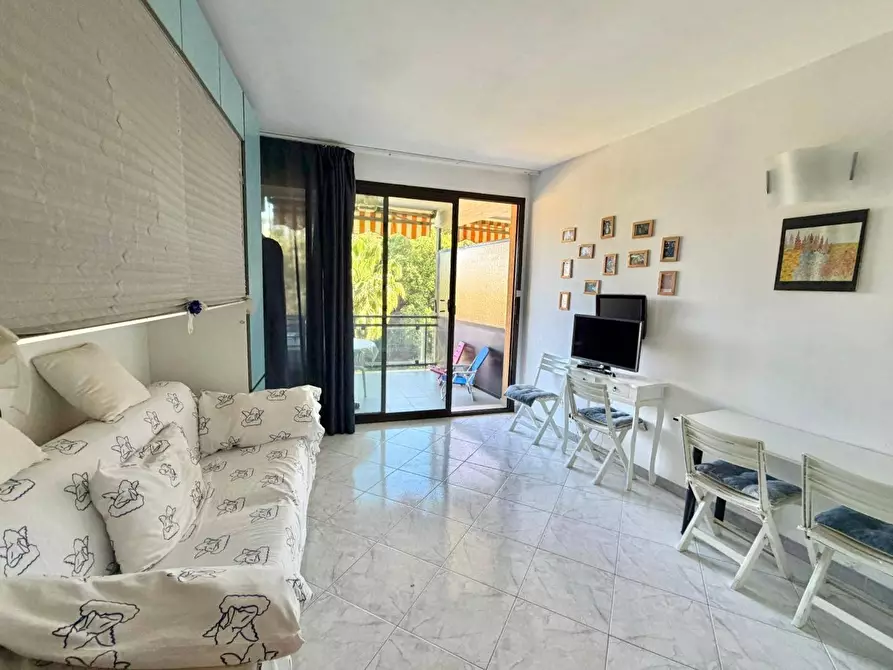 Immagine 7 di Appartamento in vendita  in Via Panizzi 20 a San Remo