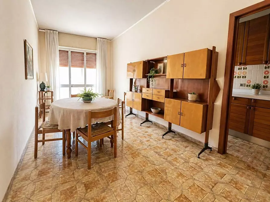 Immagine 4 di Appartamento in vendita  in Via dei Mille 70 a Andora