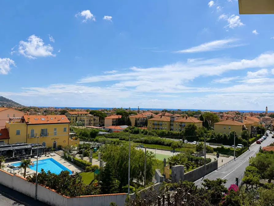 Immagine 19 di Appartamento in vendita  in Via S.Eugenio 2 a Diano Marina