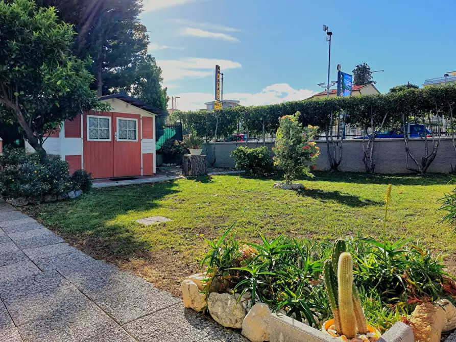 Immagine 5 di Appartamento in vendita  in via ardoino 178 a Diano Marina
