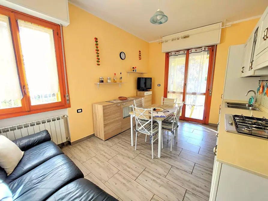 Immagine 7 di Appartamento in vendita  in via ardoino 178 a Diano Marina