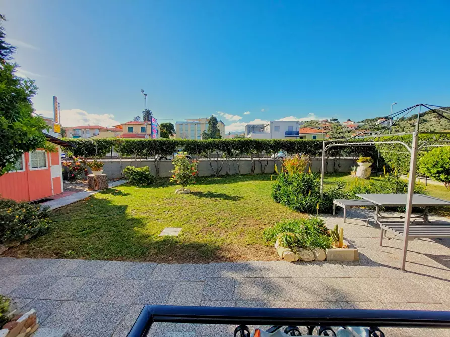 Immagine 14 di Appartamento in vendita  in via ardoino 178 a Diano Marina