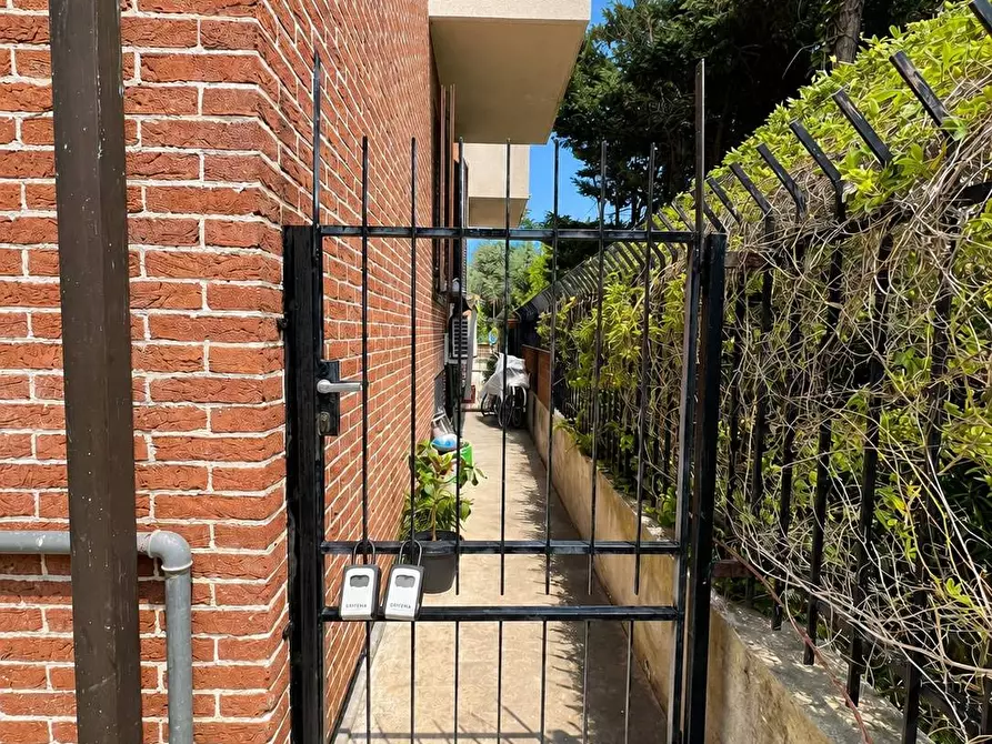 Immagine 19 di Appartamento in vendita  in Via del Carrubo a San Bartolomeo Al Mare