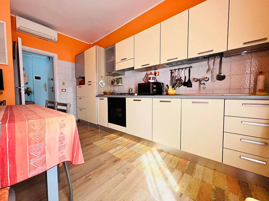 Immagine 11 di Appartamento in vendita  in Via Mazzini 11 a San Bartolomeo Al Mare