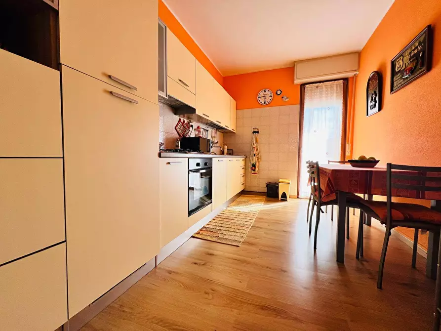 Immagine 12 di Appartamento in vendita  in Via Mazzini 11 a San Bartolomeo Al Mare