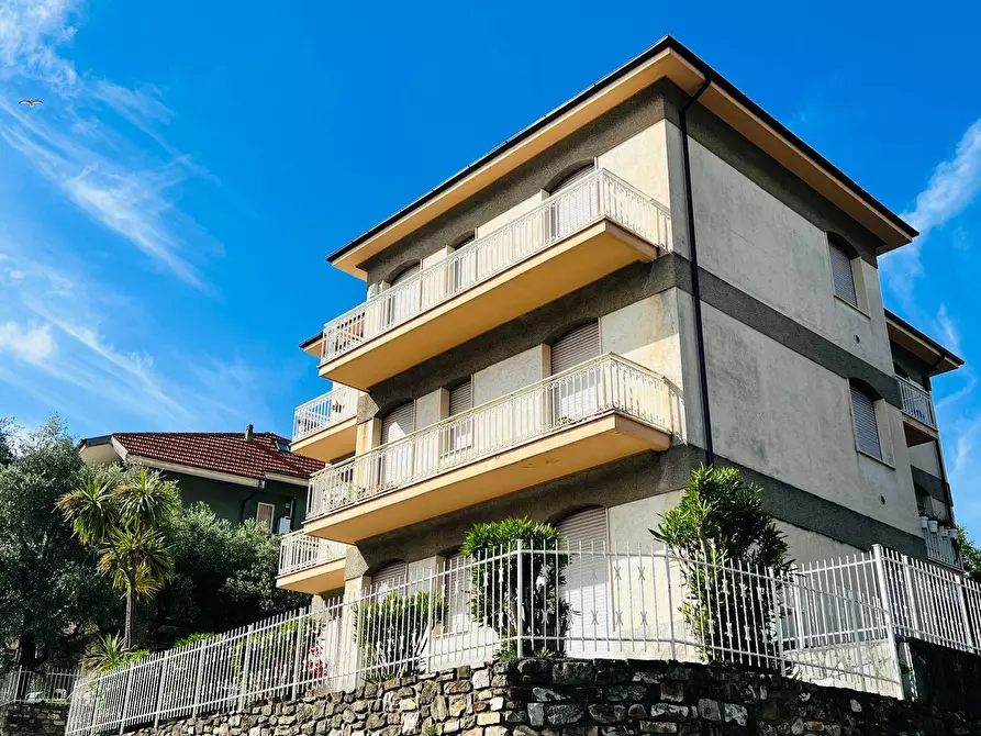 Immagine 26 di Appartamento in vendita  in Via Mazzini 11 a San Bartolomeo Al Mare