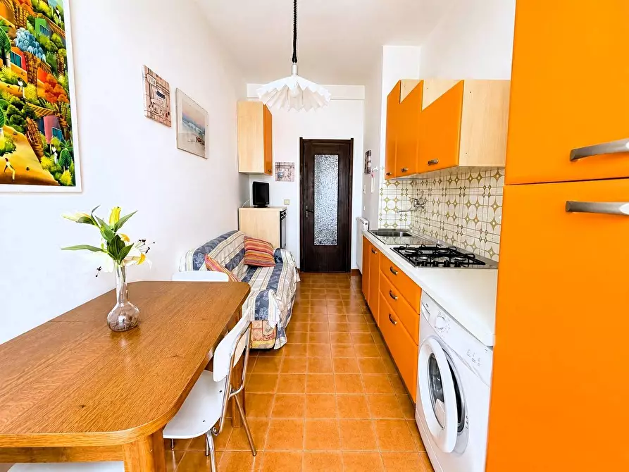 Immagine 6 di Appartamento in vendita  in Via Raffaello Sanzio a Diano Marina