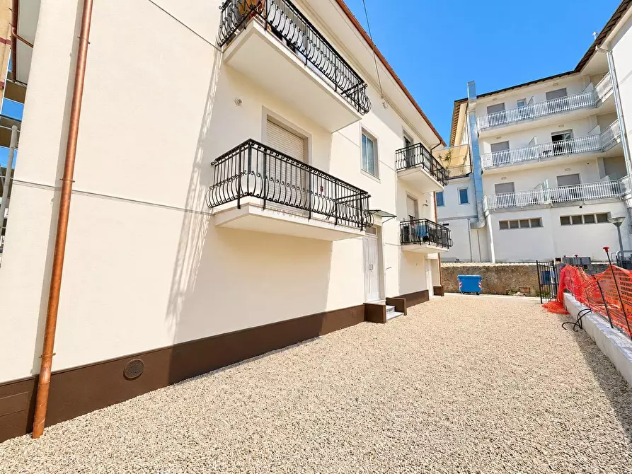Immagine 2 di Appartamento in vendita  in vico dello Schiavo 17 a Diano Arentino
