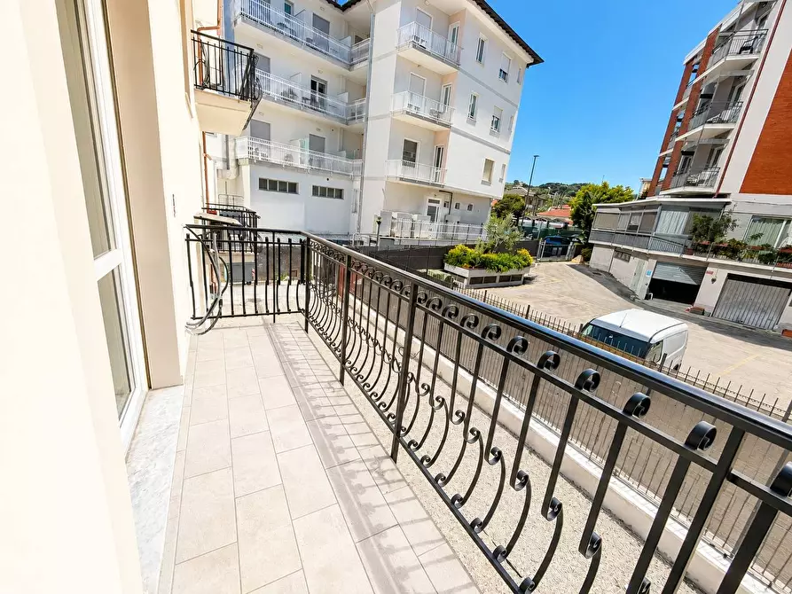 Immagine 7 di Appartamento in vendita  in vico dello Schiavo 17 a Diano Arentino