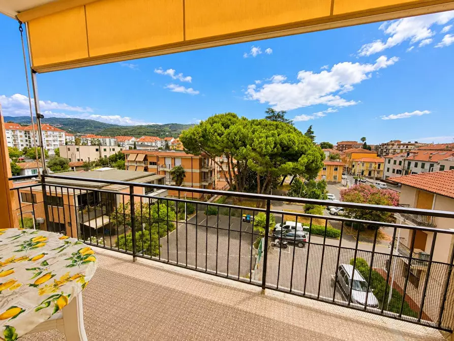Immagine 7 di Appartamento in vendita  in Via Giardino 1° Maggio 5 a San Bartolomeo Al Mare
