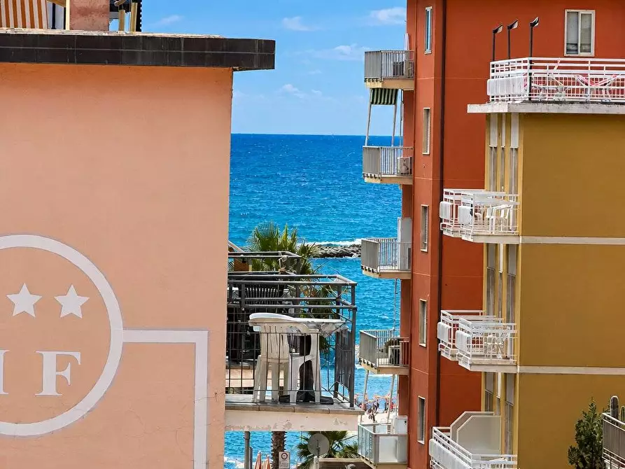 Immagine 23 di Appartamento in vendita  in Via Giardino 1° Maggio 5 a San Bartolomeo Al Mare