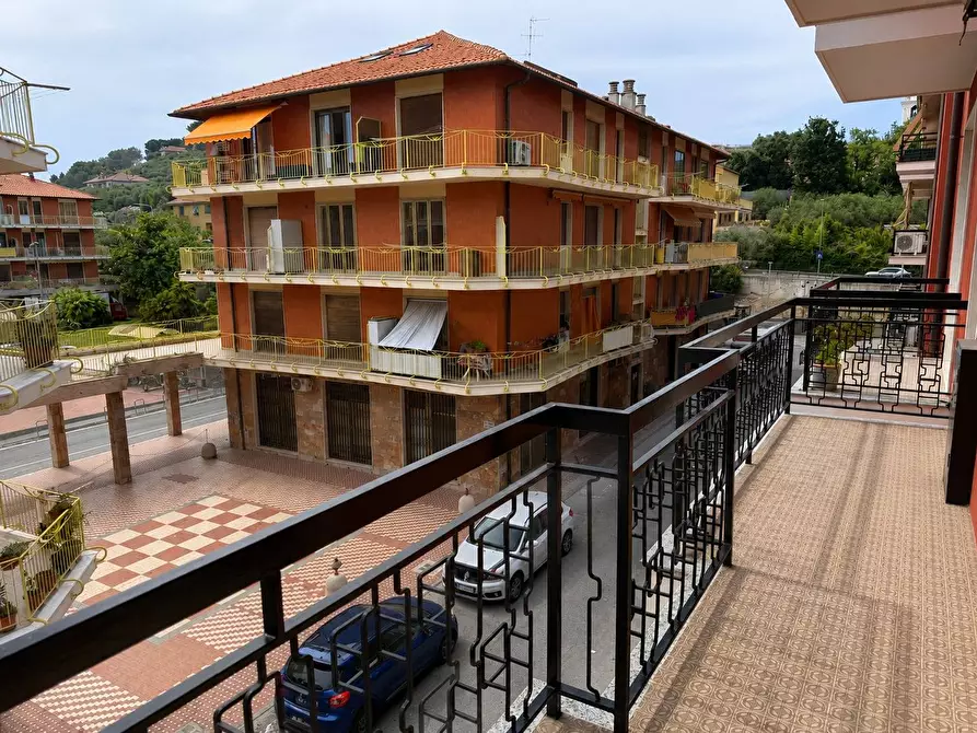 Immagine 14 di Appartamento in vendita  in Piazza Aurora a San Bartolomeo Al Mare