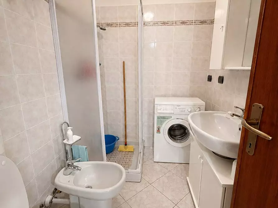 Immagine 16 di Appartamento in vendita  in Piazza Aurora a San Bartolomeo Al Mare