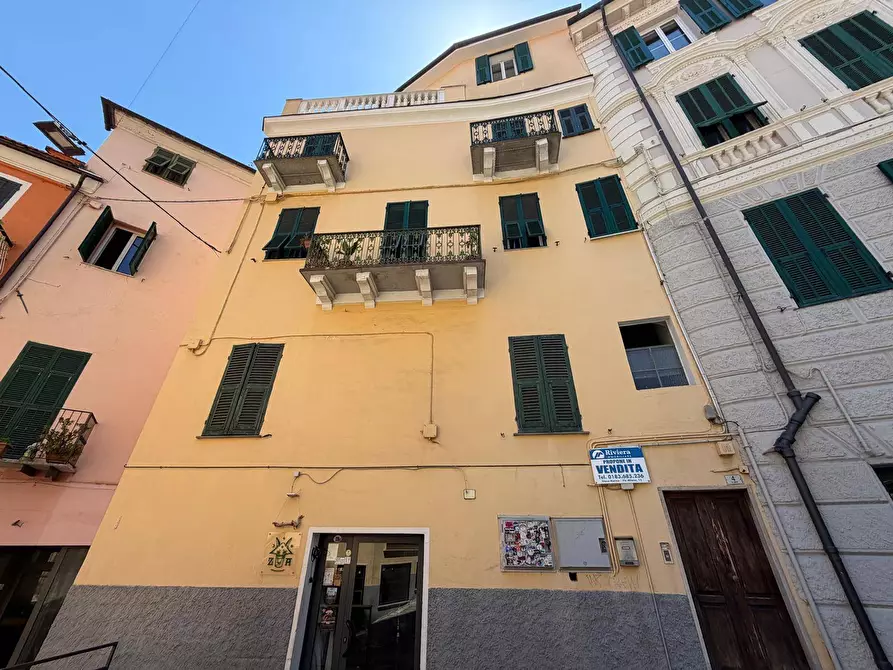 Immagine 2 di Appartamento in vendita  in Via Caboto 4 a Imperia