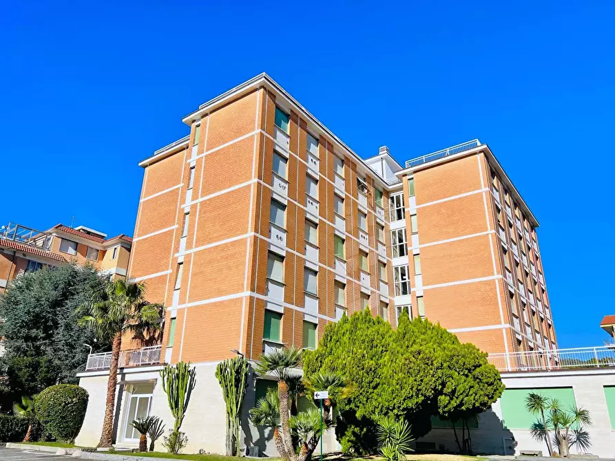 Immagine 1 di Appartamento in vendita  in Via Aurelia 84 a San Bartolomeo Al Mare