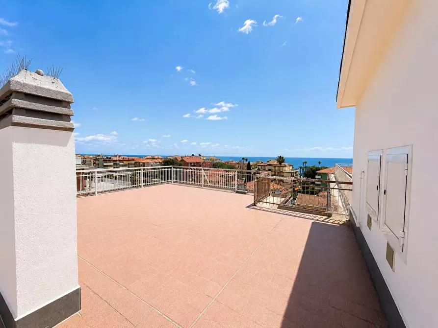 Immagine 9 di Appartamento in vendita  in Via Aurelia 84 a San Bartolomeo Al Mare