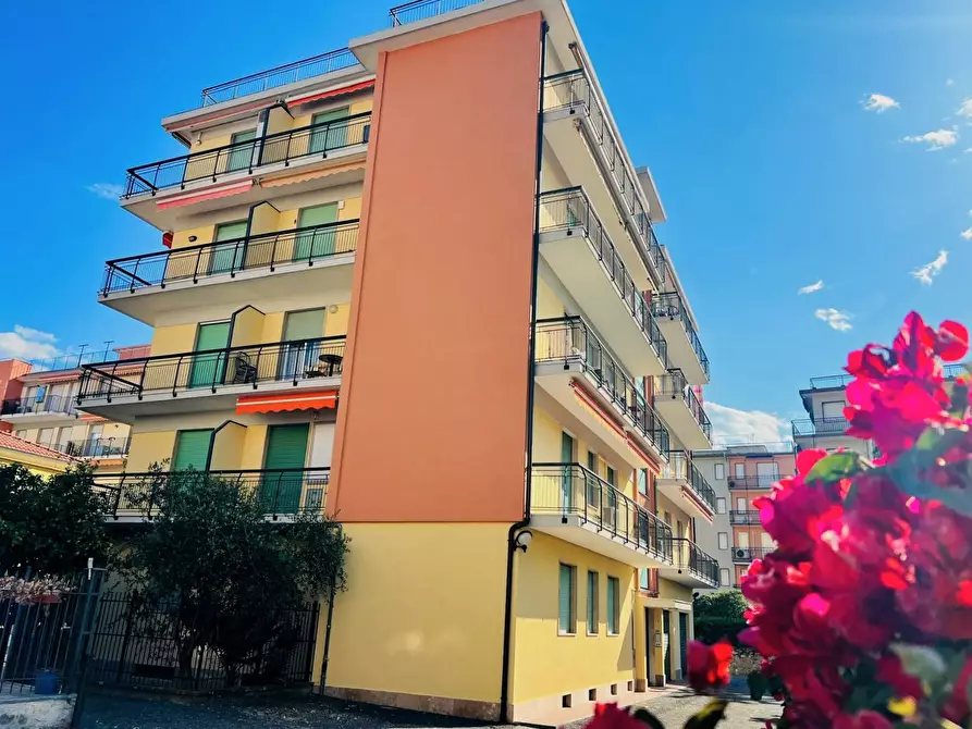 Immagine 14 di Appartamento in vendita  in Via corsica 12 a San Bartolomeo Al Mare