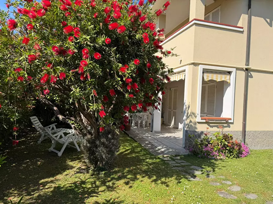 Immagine 4 di Appartamento in vendita  in Via Caduti di Nassirya 3 a Diano Castello
