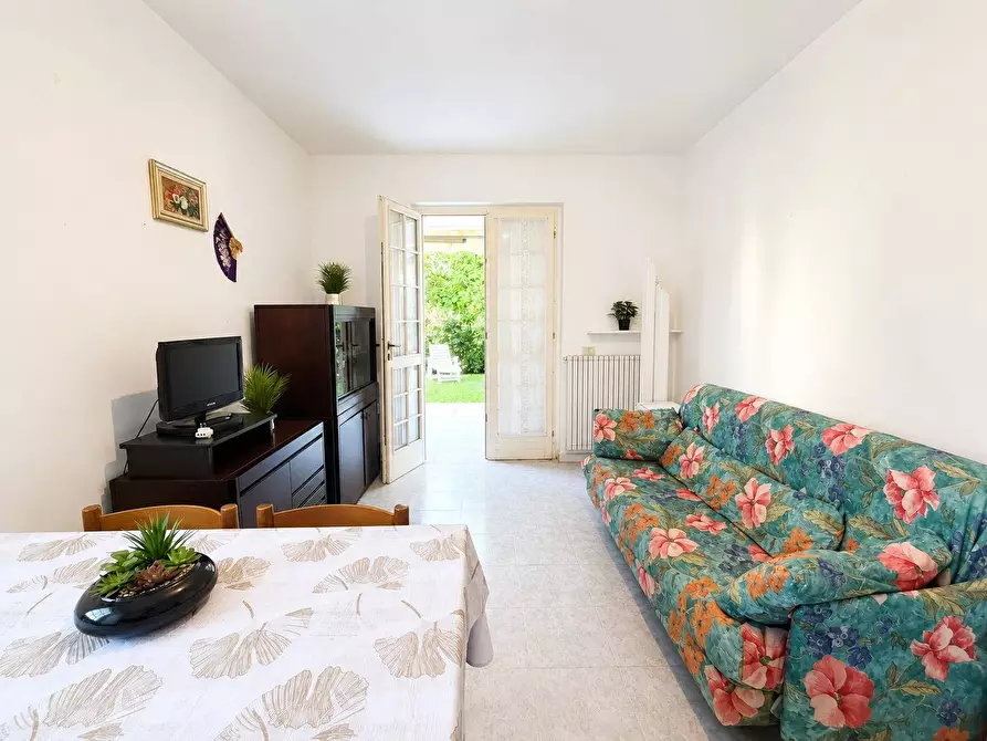 Immagine 9 di Appartamento in vendita  in Via Caduti di Nassirya 3 a Diano Castello
