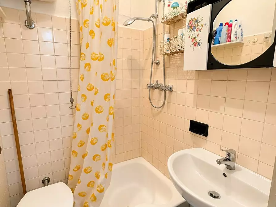 Immagine 17 di Appartamento in vendita  in Via Aurelia 82 a San Bartolomeo Al Mare