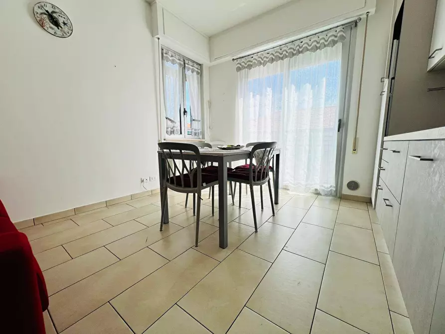 Immagine 4 di Appartamento in vendita  in via sardegna a San Bartolomeo Al Mare