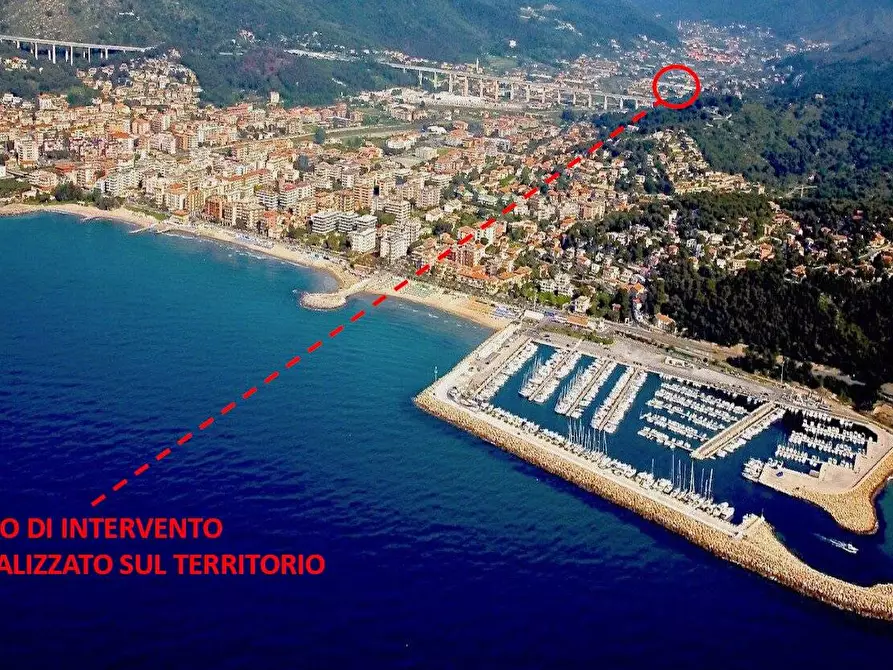 Immagine 11 di Appartamento in vendita  in strada piangrande a Andora