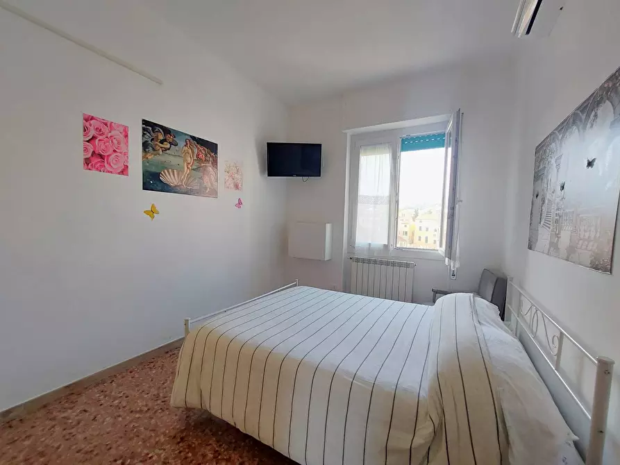 Immagine 27 di Appartamento in vendita  in Piazza Mameli a Imperia