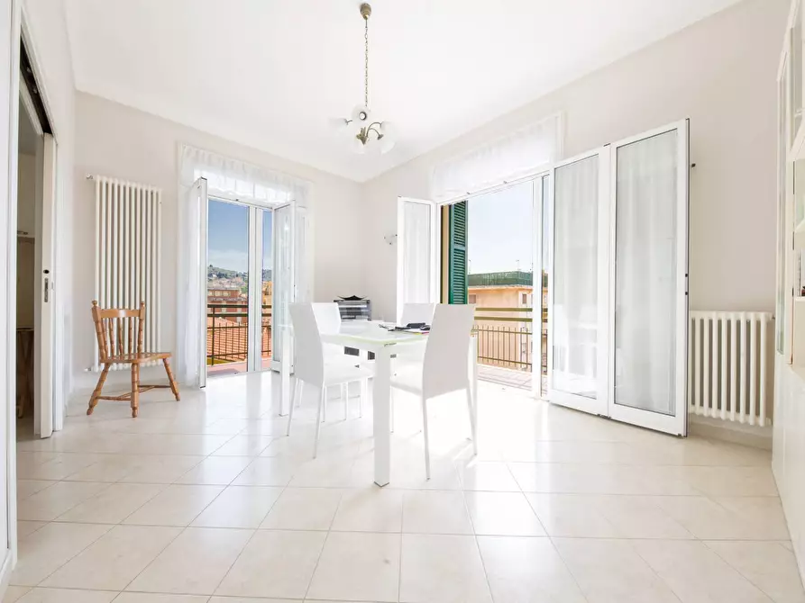 Immagine 1 di Appartamento in vendita  in Via Privata Risso 23 a Imperia