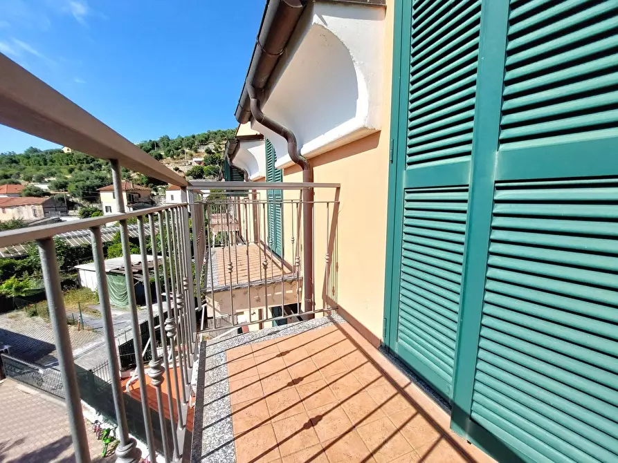 Immagine 10 di Appartamento in vendita  in via Diano San Pietro a Diano Arentino