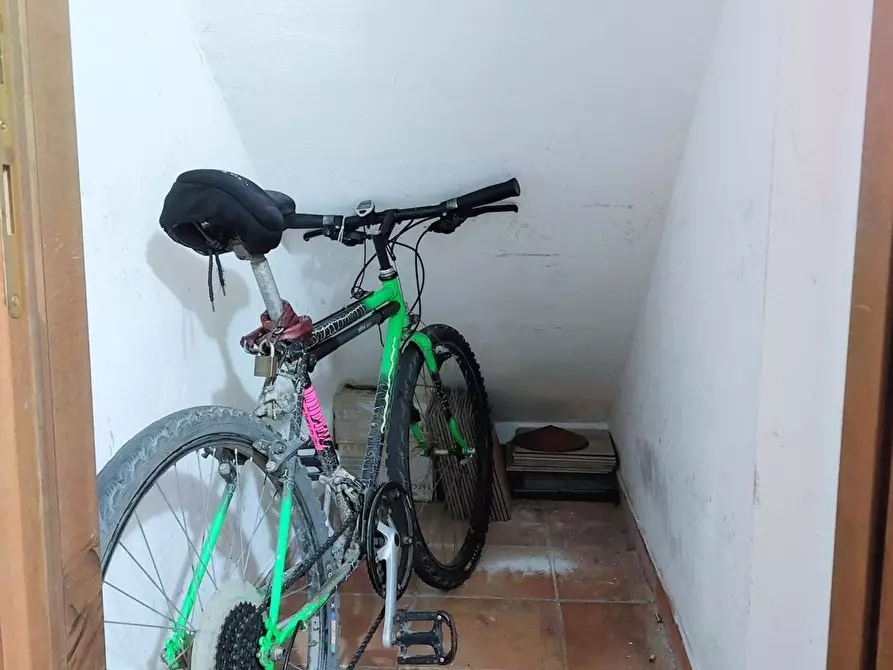 Immagine 28 di Appartamento in vendita  in via Diano San Pietro a Diano Arentino