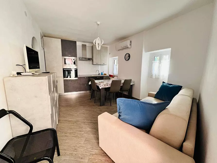 Immagine 3 di Appartamento in vendita  a Diano Arentino