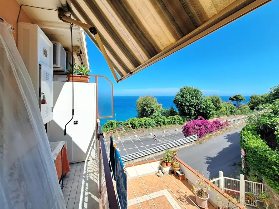 Immagine 12 di Appartamento in vendita  in via aurelia 14 18 a Badalucco