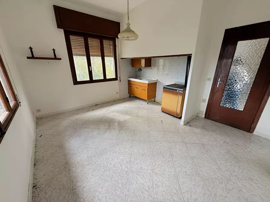 Immagine 17 di Casa indipendente in vendita  in Via XX Settembre a Diano San Pietro