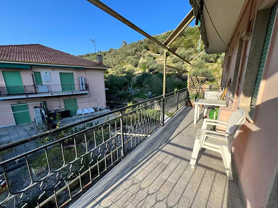 Immagine 3 di Appartamento in vendita  in Via Solitario delle Alpi a Cervo