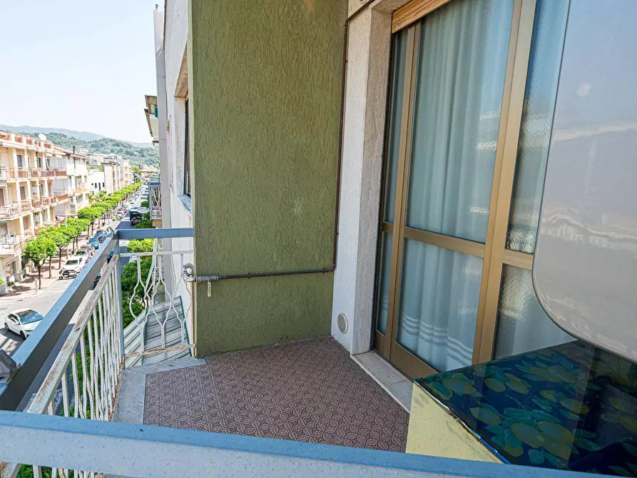 Immagine 15 di Appartamento in vendita  in Viale Kennedy 50 a Diano Marina