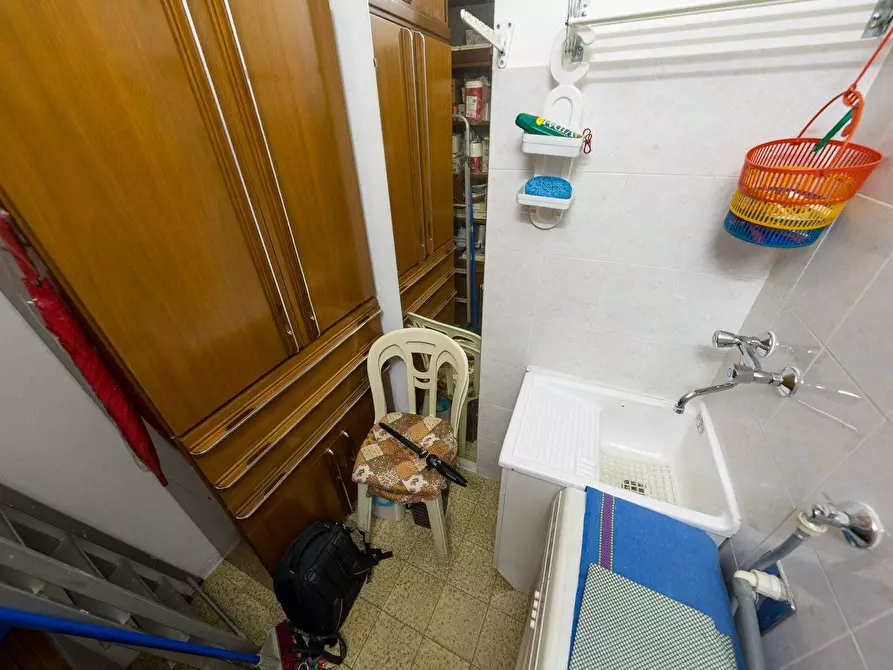 Immagine 21 di Appartamento in vendita  in Viale Kennedy 50 a Diano Marina