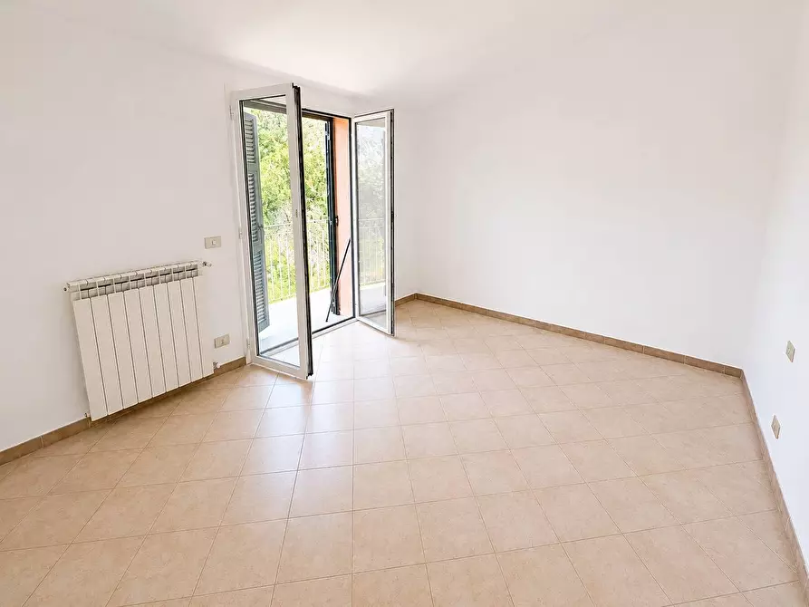 Immagine 12 di Villa in vendita  in Via Fanny Roncati Carli a Imperia