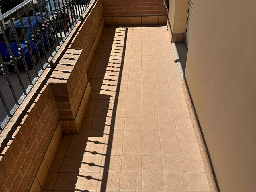 Immagine 33 di Locale commerciale in vendita  a Alba Adriatica