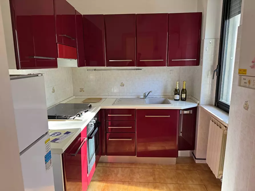 Immagine 11 di Locale commerciale in vendita  in via XXIV maggio a Tortoreto