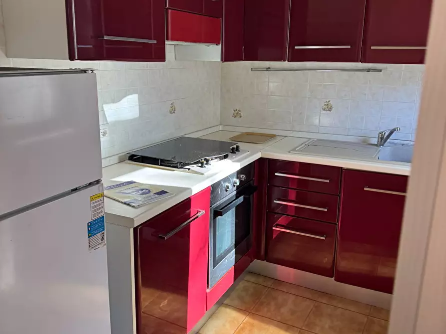 Immagine 13 di Locale commerciale in vendita  in via XXIV maggio a Tortoreto