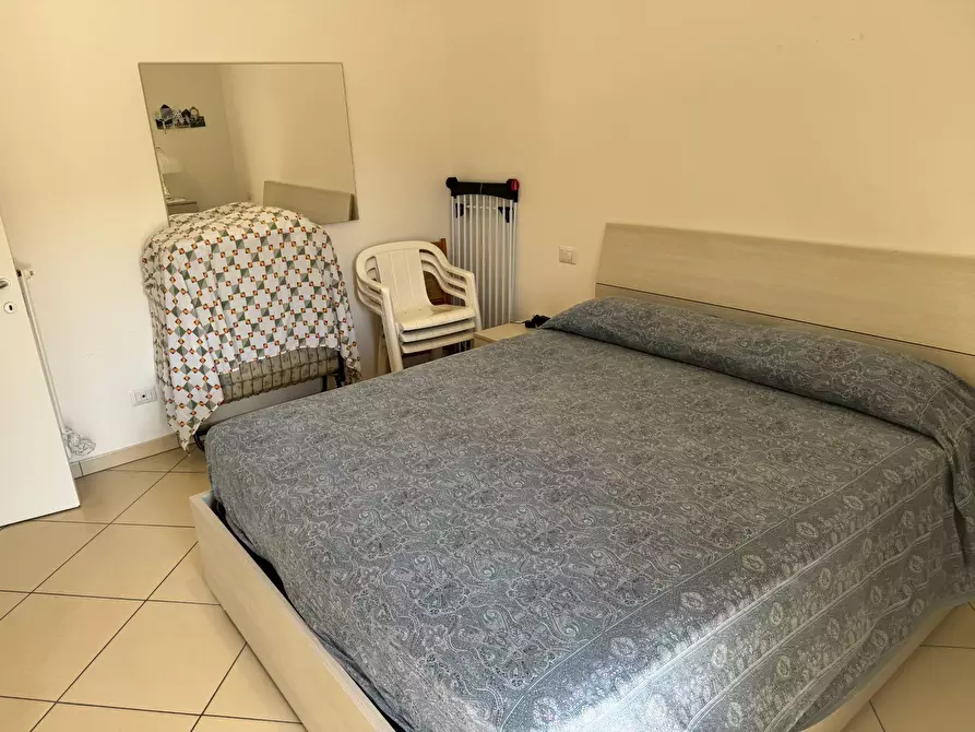 Immagine 26 di Locale commerciale in vendita  in via Scopellitti a Tortoreto