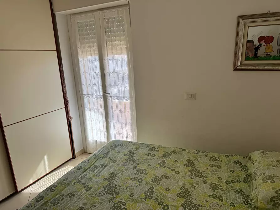 Immagine 41 di Locale commerciale in vendita  in via Scopellitti a Tortoreto