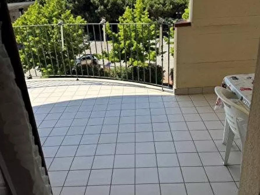 Immagine 6 di Locale commerciale in vendita  in VIA BRODOLINI a Martinsicuro