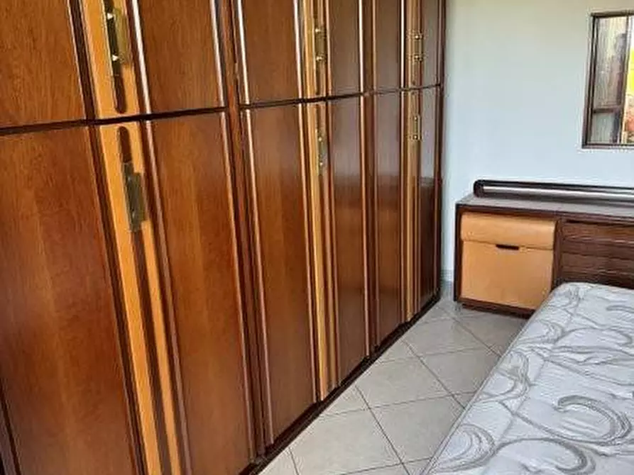 Immagine 27 di Locale commerciale in vendita  in VIA BRODOLINI a Martinsicuro