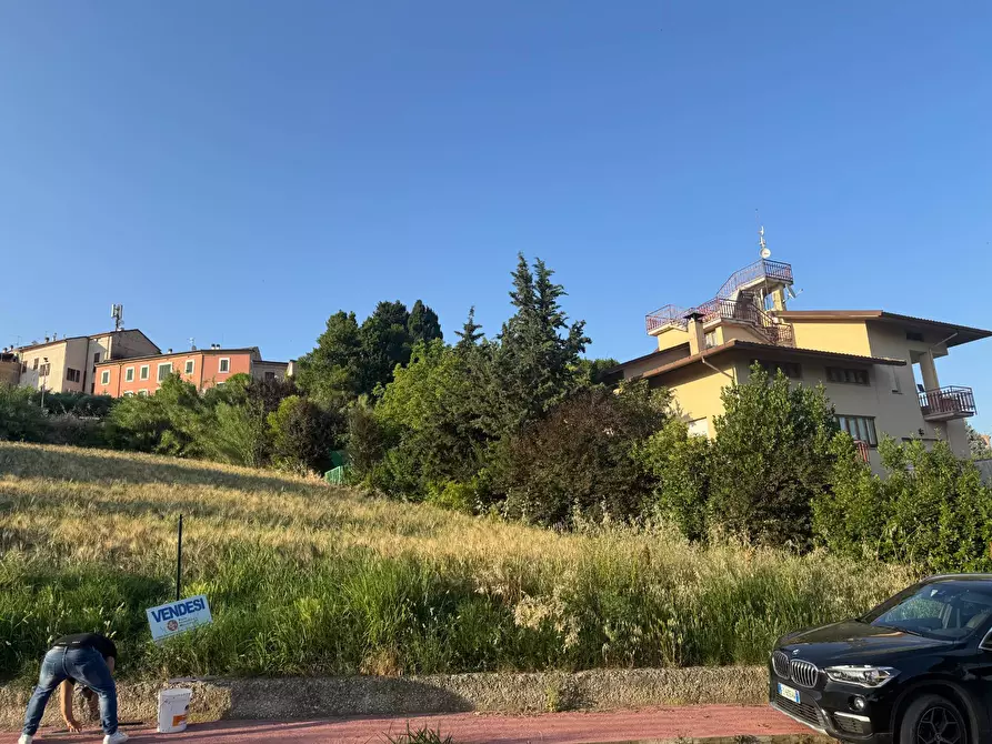 Immagine 12 di Locale commerciale in vendita  in via Piane Tronto snc a Ancarano